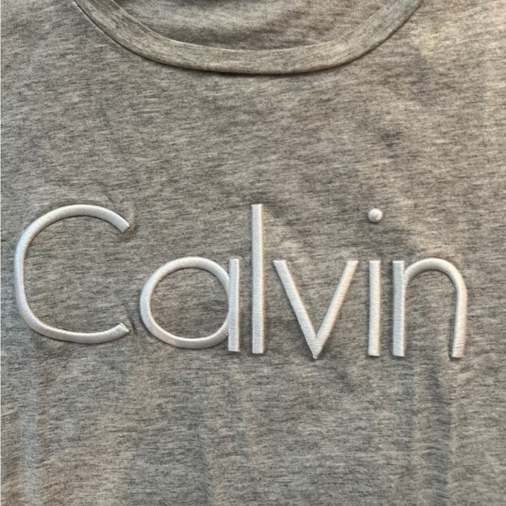Calvin Klein, Women's Gray T-Shirt, Small